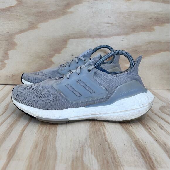 Adidas - Ultra Boost 22 - Sneakers - Gray - Women's - 8 - ART GX5594 - Picture 3 of 9